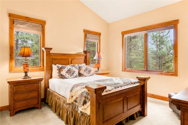 91 Snowshoe Circle photo 20