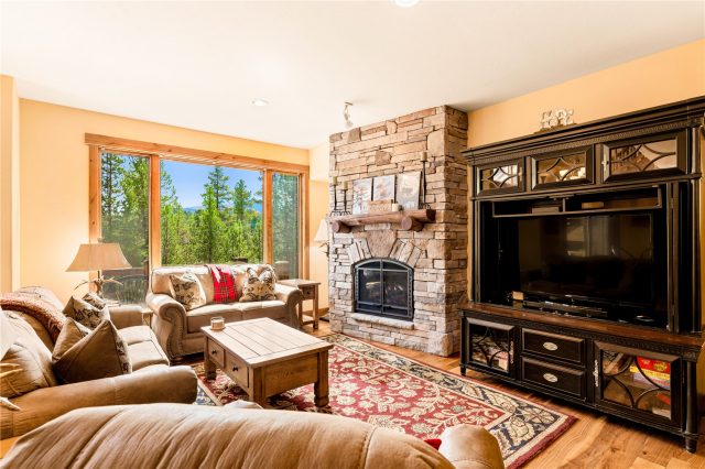 Duplex in Winterwood Sub, Breckenridge, CO — photo 4 (MLS S1068002)