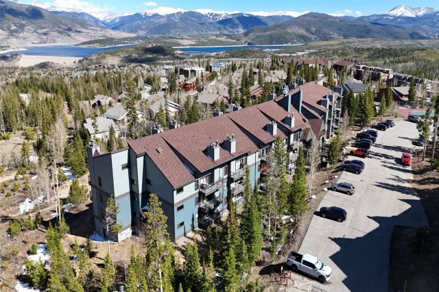 Condo in Buffalo Ridge/village Condo, Silverthorne, CO — photo 1 (MLS S1068006)