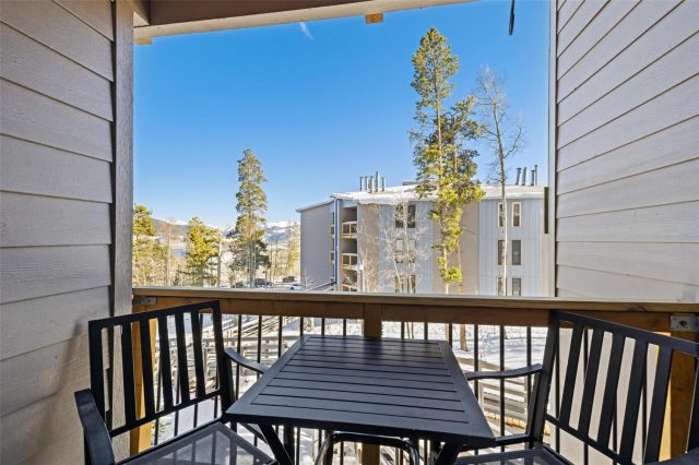 2200 Lodgepole Circle 204 photo 13