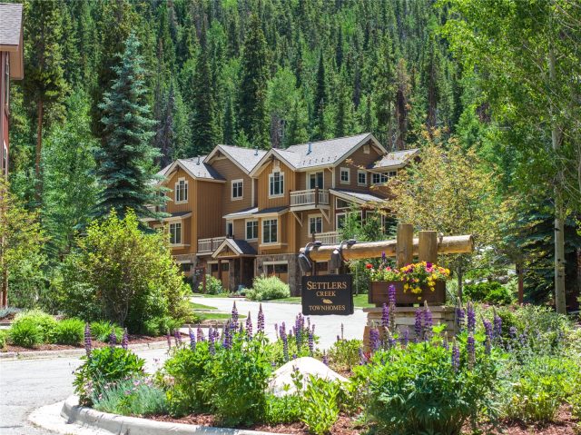 Condo in Settlers Creek Townhomes, Keystone — photo 1 Condo in Settlers Creek Townhomes, Keystone, CO — photo 1 (MLS S1068037)