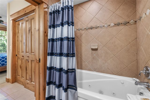 14 Arabella Drive 6516 photo 22