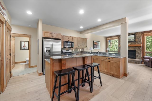 14 Arabella Drive 6516 photo 8