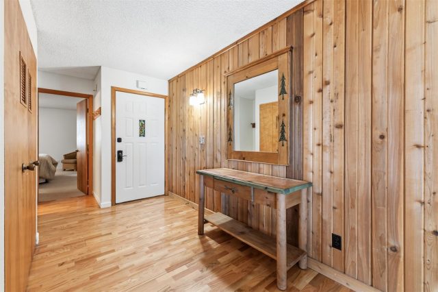 72 Corinthian Circle 203 photo 23