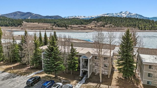 72 Corinthian Circle 203 photo 48