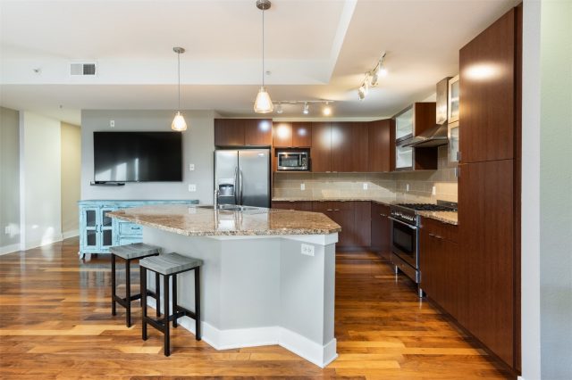 2240 N Clay Street 208 photo 14