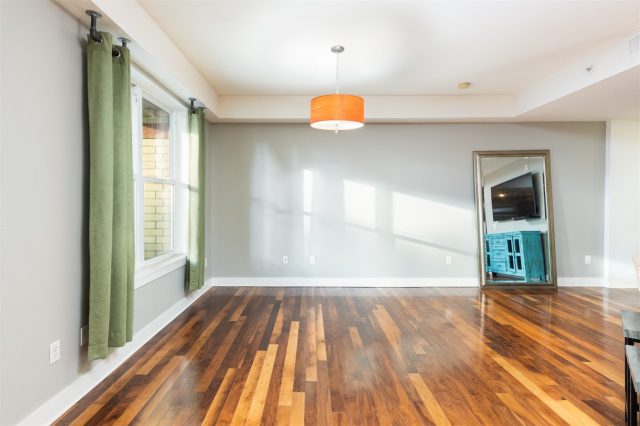 2240 N Clay Street 208 photo 9