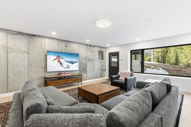 331 Doris Drive photo 40