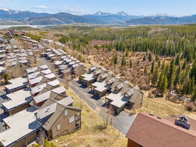 Duplex in Forest Park At Wildernest, Silverthorne — photo 1 Duplex in Forest Park At Wildernest, Silverthorne, CO — photo 1 (MLS S1068068)