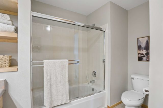 121 Cydney Lane photo 35