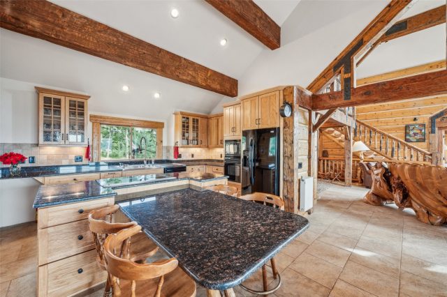 733 Spring Creek Ranch Road photo 10
