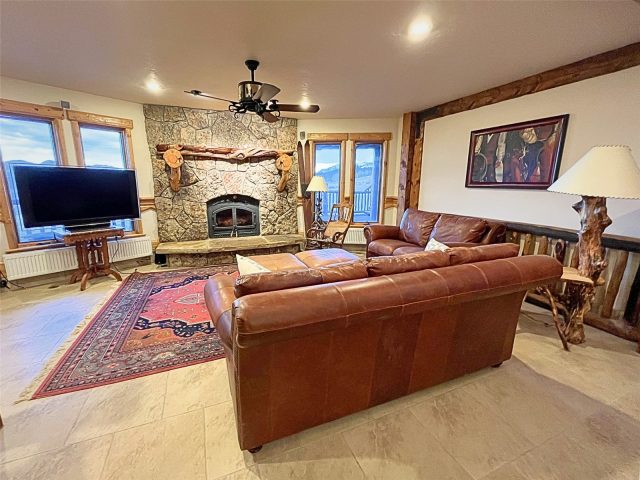 733 Spring Creek Ranch Road photo 20
