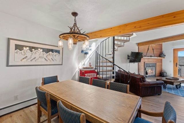 9401 Ryan Gulch Road 23 photo 10