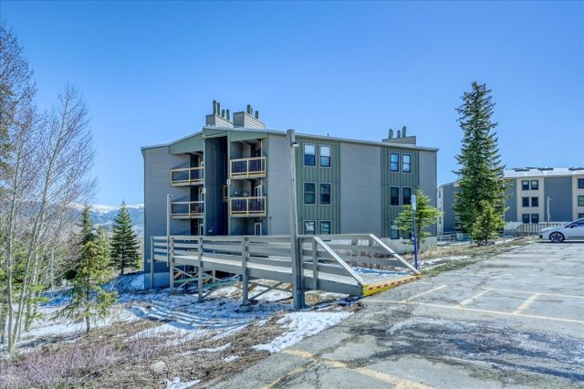 4200 Lodge Pole Bldg I Circle G4 photo 22