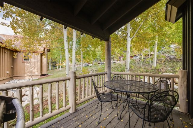 413 Kestrel Lane photo 34