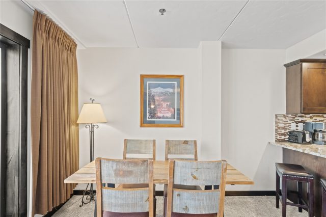 640 Village Road 4513 photo 11
