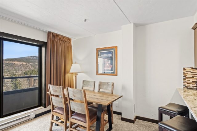 640 Village Road 4513 photo 12