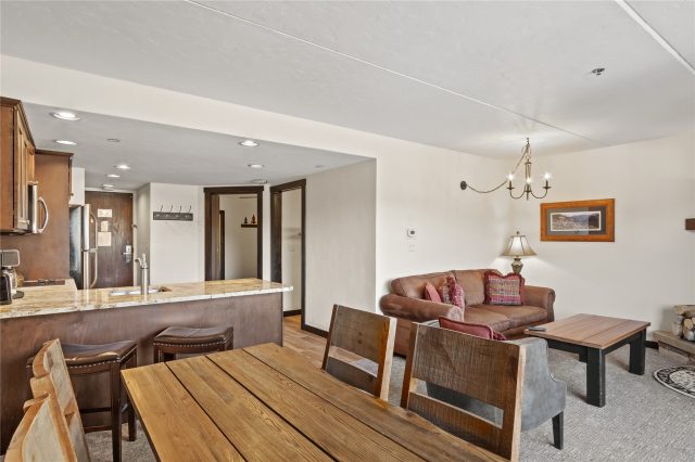 640 Village Road 4513 photo 15