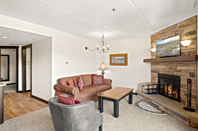 Condo in Beaver Run Condo, Breckenridge, CO — photo 3 (MLS S1068103)