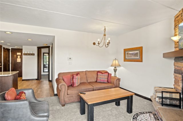 Condo in Beaver Run Condo, Breckenridge, CO — photo 4 (MLS S1068103)