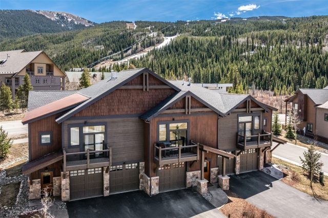 Townhome in River Run Townhomes, Keystone — photo 1 Townhome in River Run Townhomes, Keystone, CO — photo 1 (MLS S1068105)