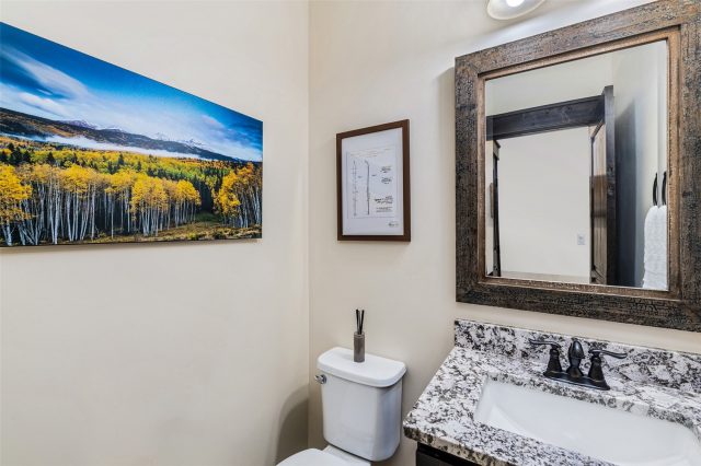 40 Erickson Loop 14b photo 24