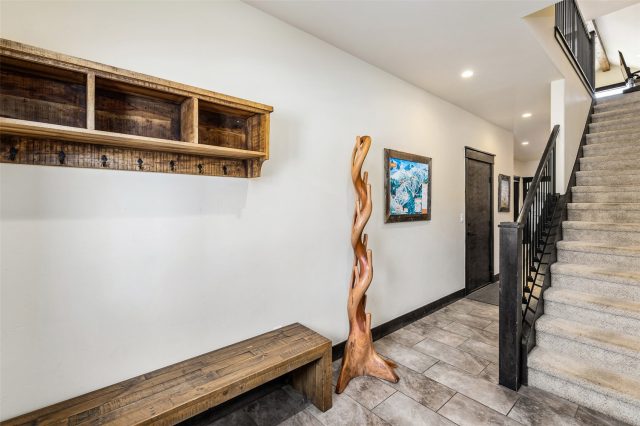 40 Erickson Loop 14b photo 26