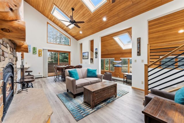 Duplex in Aspen Branch Sub, Frisco, CO — photo 3 (MLS S1068108)