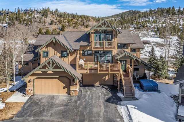 Townhome in Highland Greens, Breckenridge, CO — photo 1 (MLS S1068120)