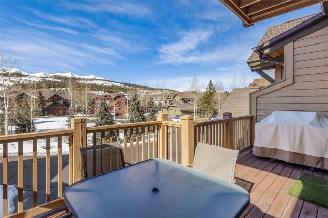 80 Oak Lane 80 photo 29