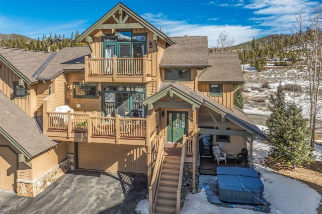 Townhome in Highland Greens, Breckenridge, CO — photo 2 (MLS S1068120)