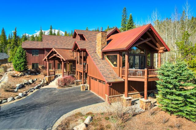 Home in Willow Creek Highlands, Silverthorne — photo 1 Home in Willow Creek Highlands, Silverthorne, CO — photo 1 (MLS S1068136)