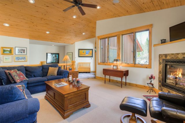 727 Willowbrook Road photo 22