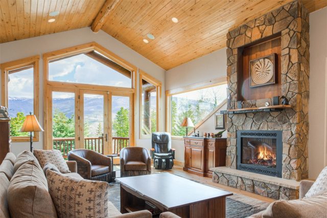 Home in Willow Creek Highlands, Silverthorne — photo 4 Home in Willow Creek Highlands, Silverthorne, CO — photo 4 (MLS S1068136)