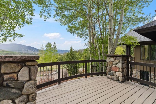 348 Jade Road photo 11
