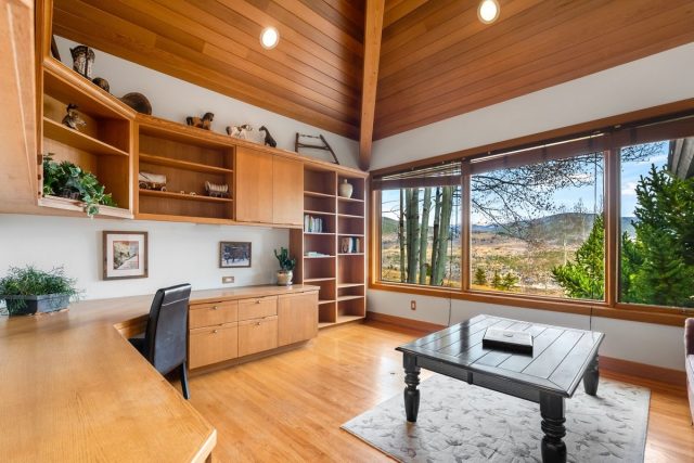 348 Jade Road photo 17