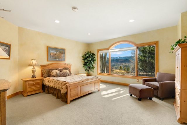 348 Jade Road photo 28