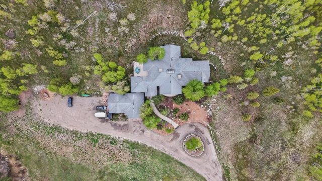 348 Jade Road photo 43