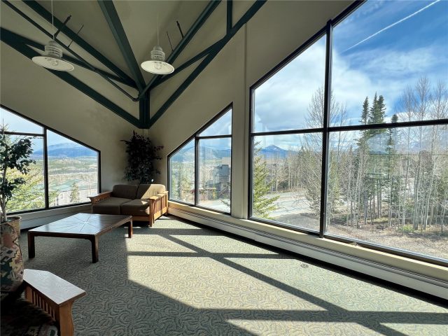2100 Lodgepole Circle 202 photo 34
