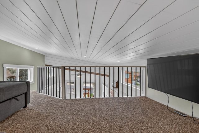 85 Revett Drive 62 photo 20