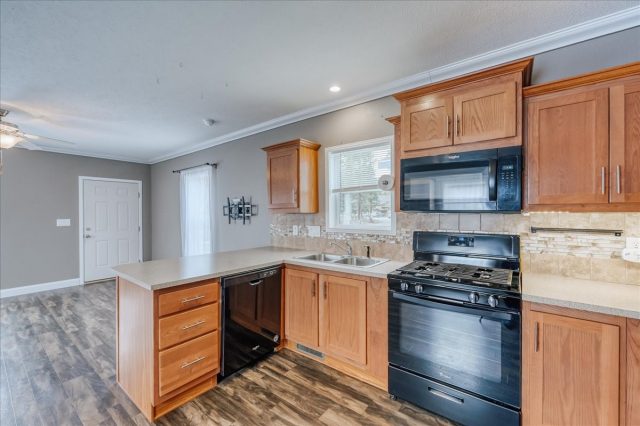 847 Airport Road Space 21 photo 10