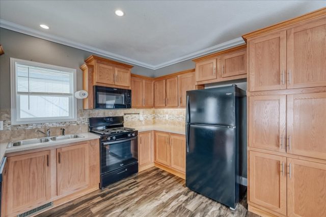 847 Airport Road Space 21 photo 11