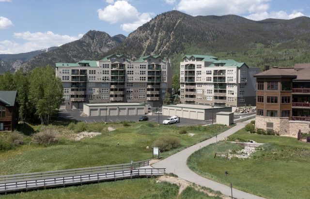 Condo in Towers At Lakepoint Condos, Frisco — photo 2 Condo in Towers At Lakepoint Condos, Frisco, CO — photo 2 (MLS S1068193)