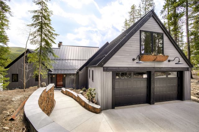 56 Trapper Place photo 3