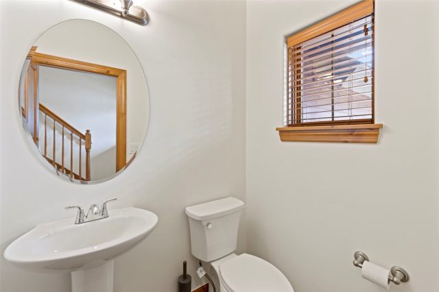 85 Chestnut Lane 85 photo 8