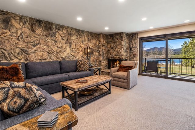 Condo in Lake Cliffe Condo, Dillon — photo 4 Condo in Lake Cliffe Condo, Dillon, CO — photo 4 (MLS S1068221)