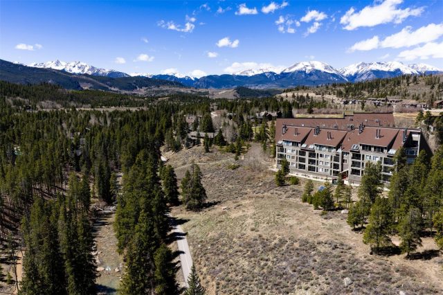 Condo in Pines At Keystone Condo, Keystone, CO — photo 4 (MLS S1068237)