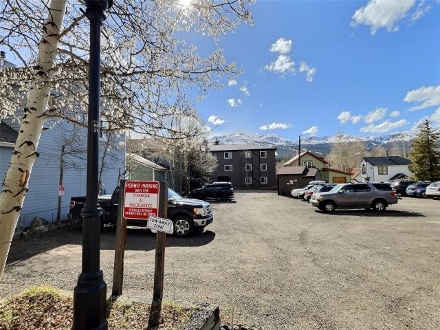 214 S Harris Street 209 photo 17