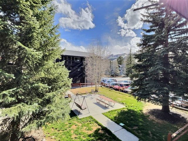 214 S Harris Street 209 photo 18
