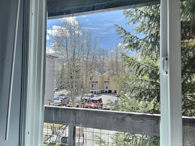 214 S Harris Street 209 photo 20